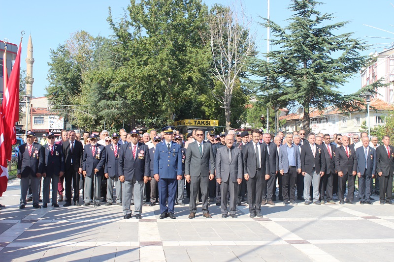İlçemizde "19 Eylül Gaziler Günü” Düzenlenen Törenle Kutlandı
